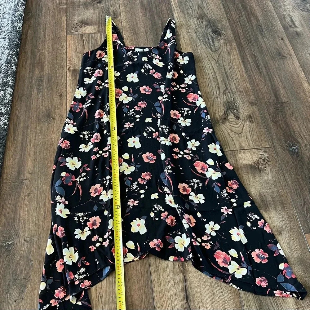 NWT Revolve Three Eighty Two MIDI Hankerchief Flo… - image 3